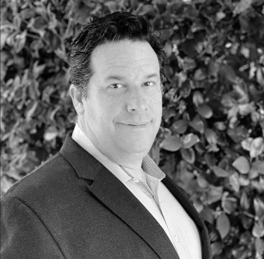 bw-rafe-pery-new-headshot