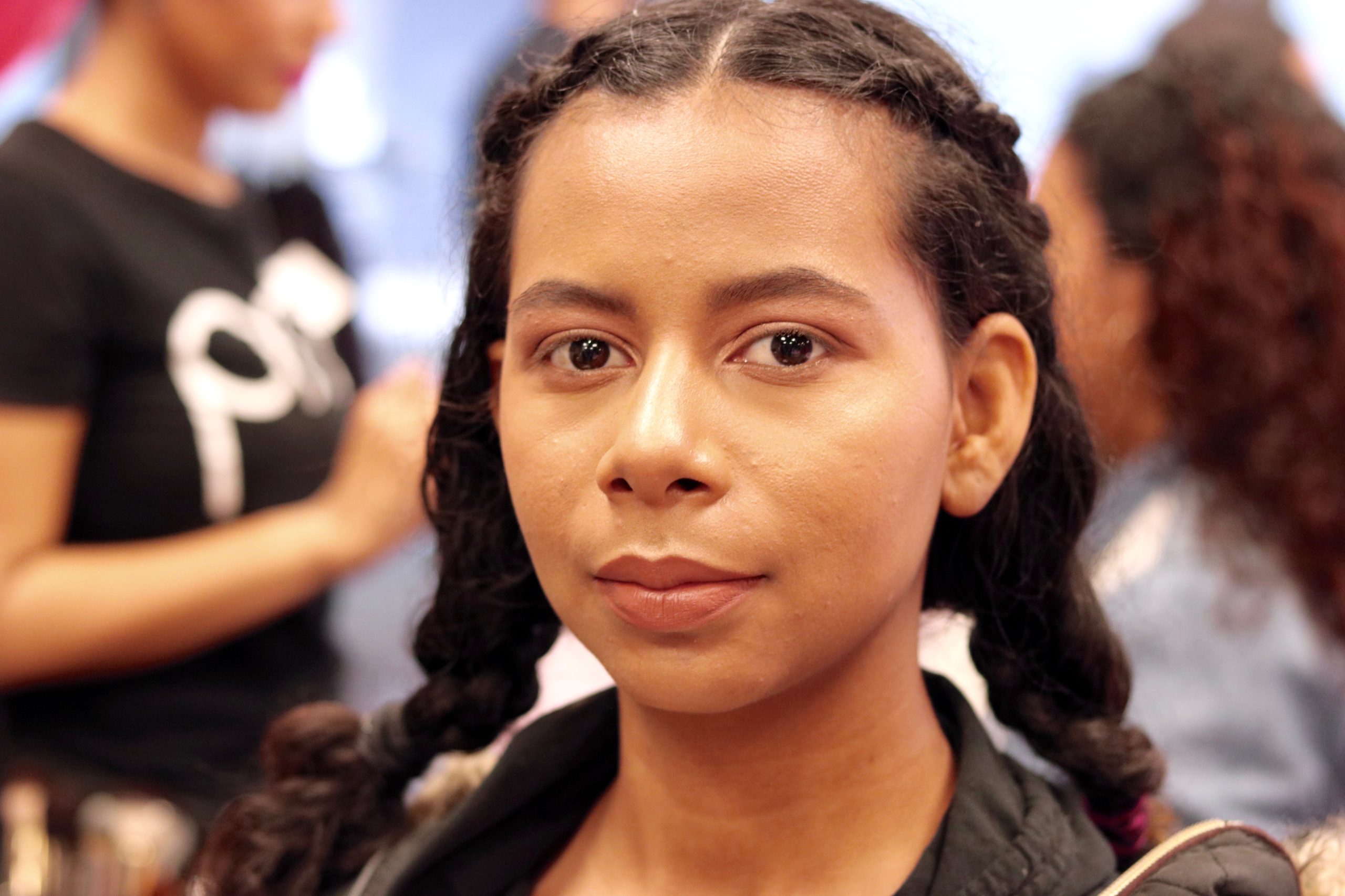 girl-at-prom-day-2018