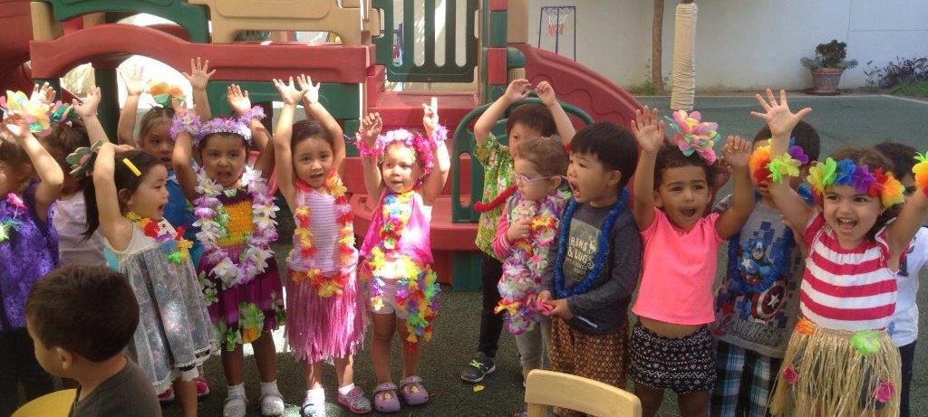 kids-in-hulu-outfits