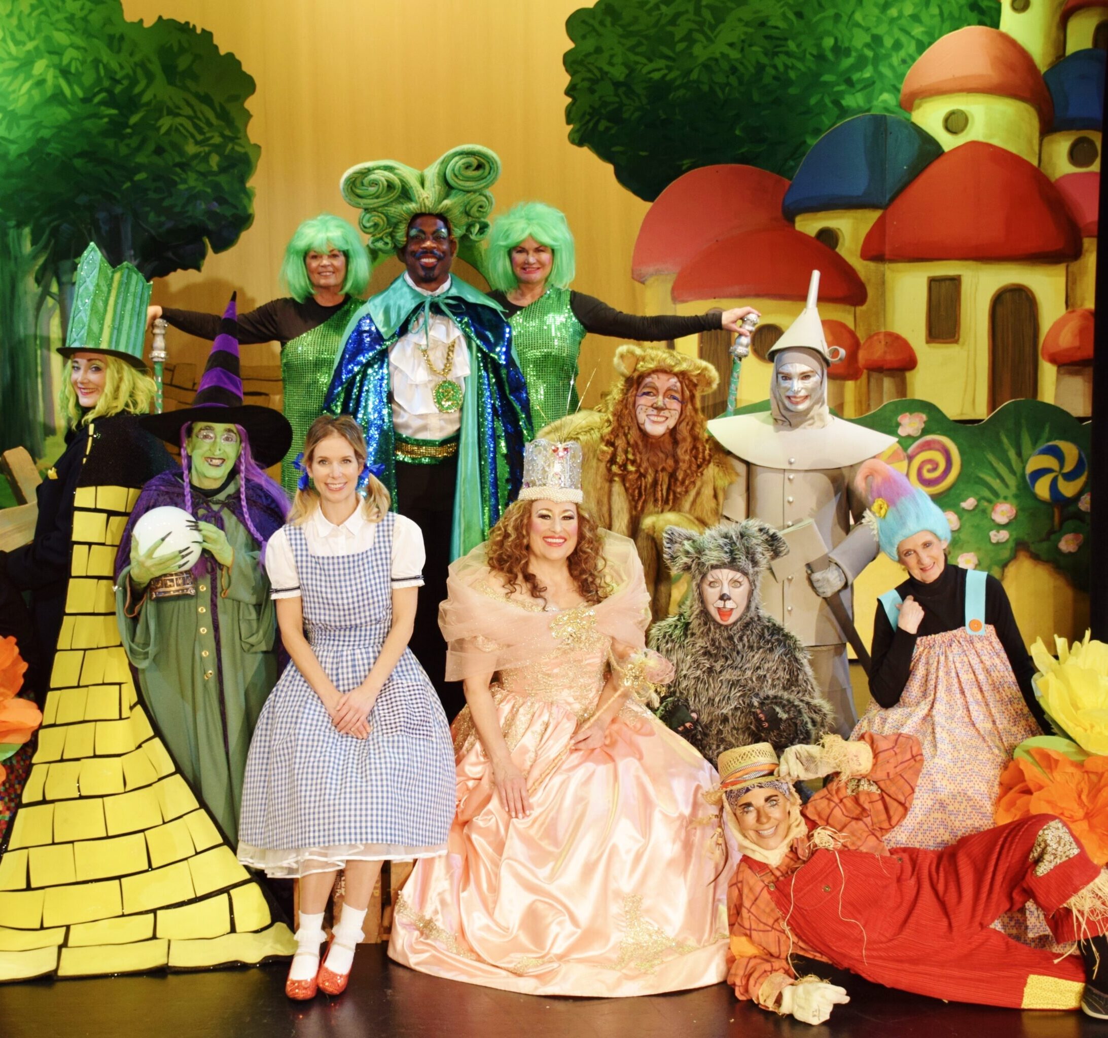 2018-oz-cast